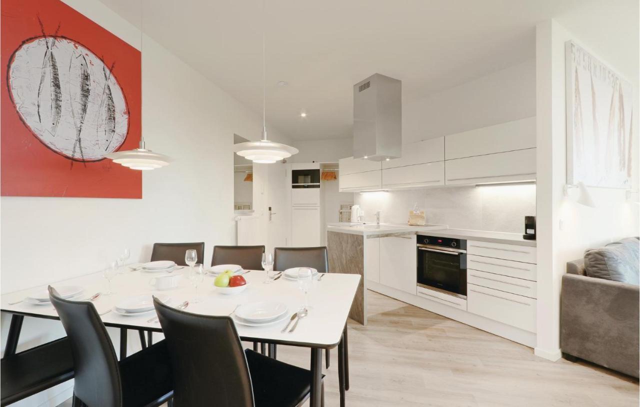 Lovely Apartment In Luebeck Travemuende With Sauna Extérieur photo